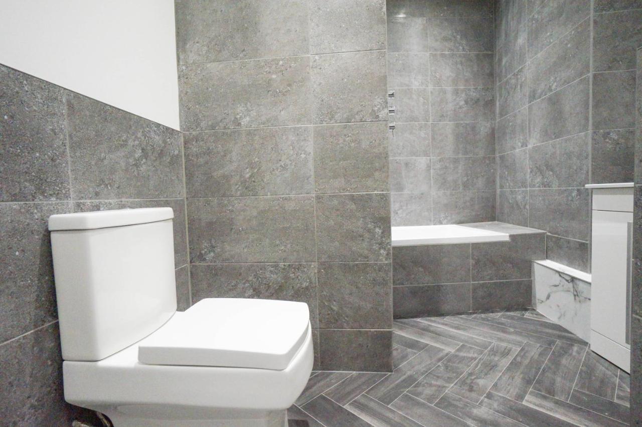 Premium Apartments Thatcham Broadway Esterno foto