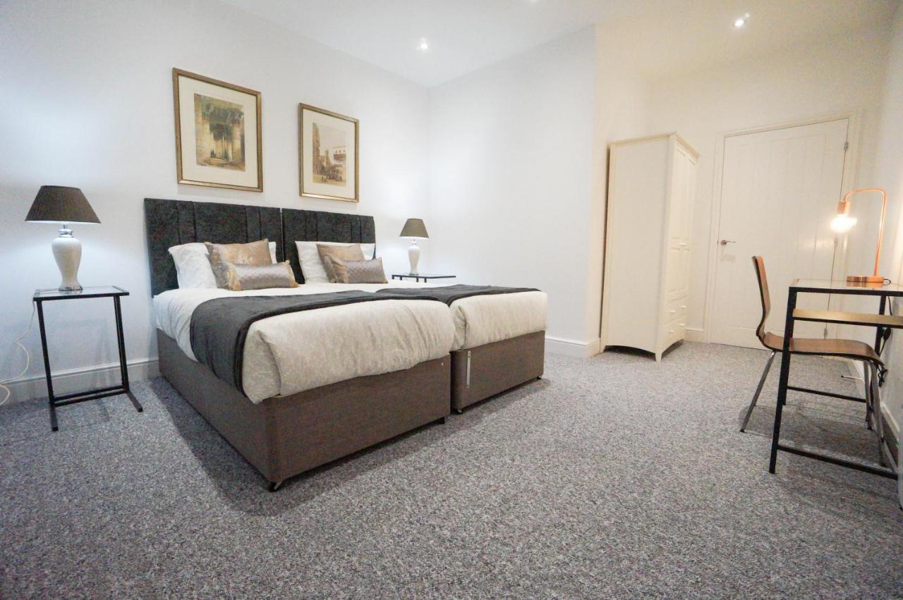 Premium Apartments Thatcham Broadway Esterno foto