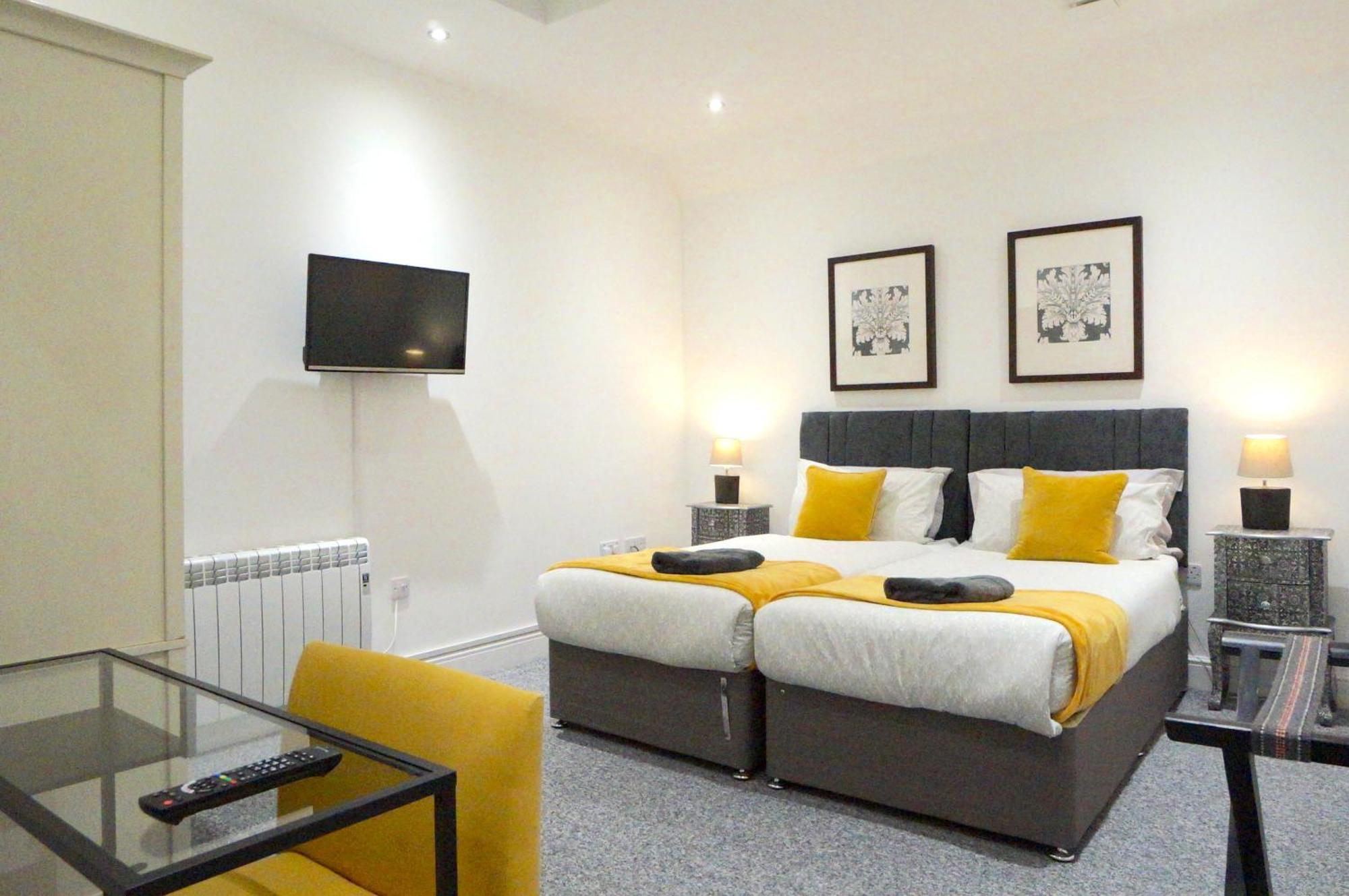 Premium Apartments Thatcham Broadway Camera foto